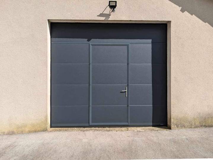 Pose de porte de garage Lons-le-Saunier