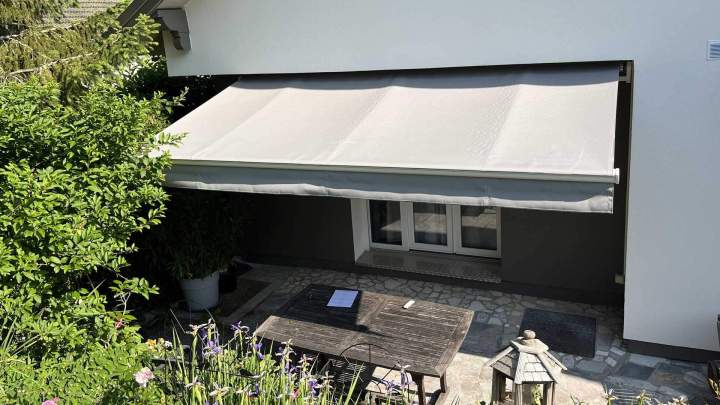 Pose de store extérieur Lons-le-Saunier